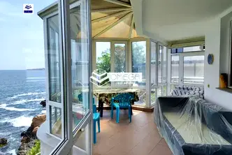 Къща в Бургас, Черноморец