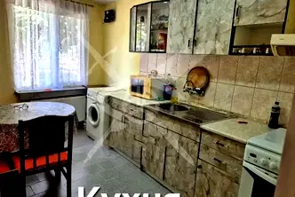 Къща в Бургас, Камено