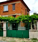Къща в Бургас, Карнобат