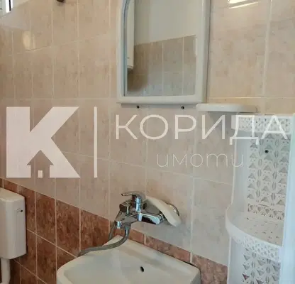 Снимка 3 — Къща в Бургас, Китен