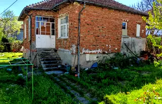 Къща в Бургас, Малко Търново