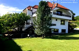 Къща в Бургас, Несебър