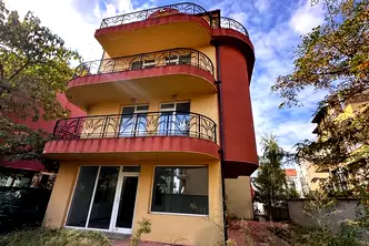 Къща в Бургас, Несебър