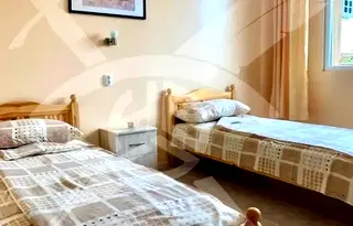 Къща в Бургас, Обзор