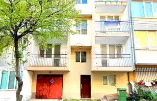 Къща в Бургас, Свети Влас