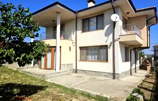 Къща в Бургас, с. Баня