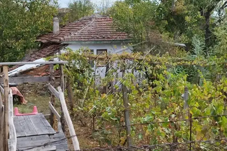 Къща в Бургас, с. Бистрец