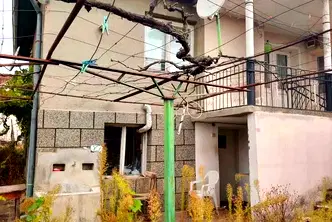 Къща в Бургас, с. Череша