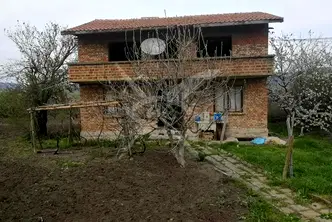 Къща в Бургас, с. Черно