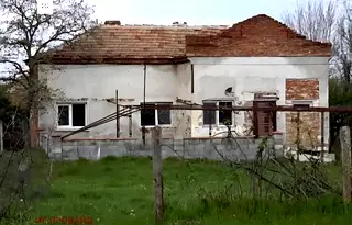 Къща в Бургас, с. Дебелт
