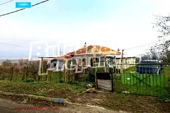 Къща в Бургас, с. Дебелт
