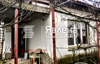 Къща в Бургас, с. Дюлево
