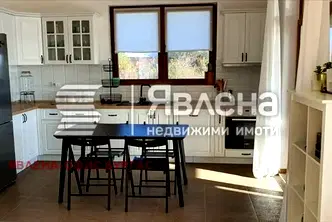 Къща в Бургас, с. Емона