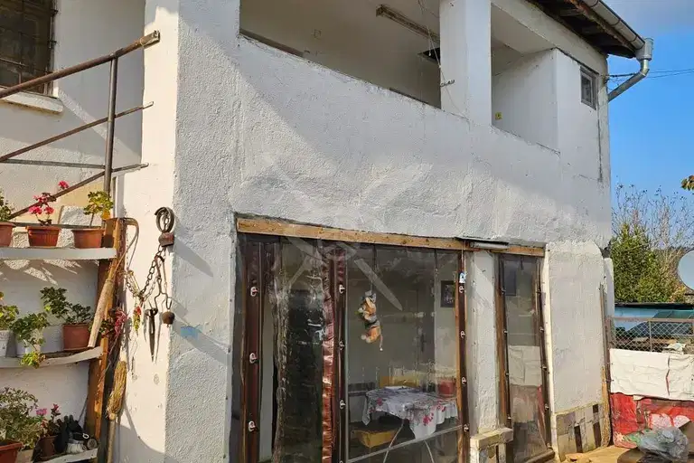 Къща в Бургас, с. Факия