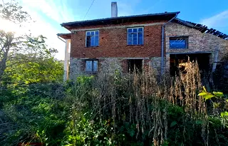 Къща в Бургас, с. Фазаново