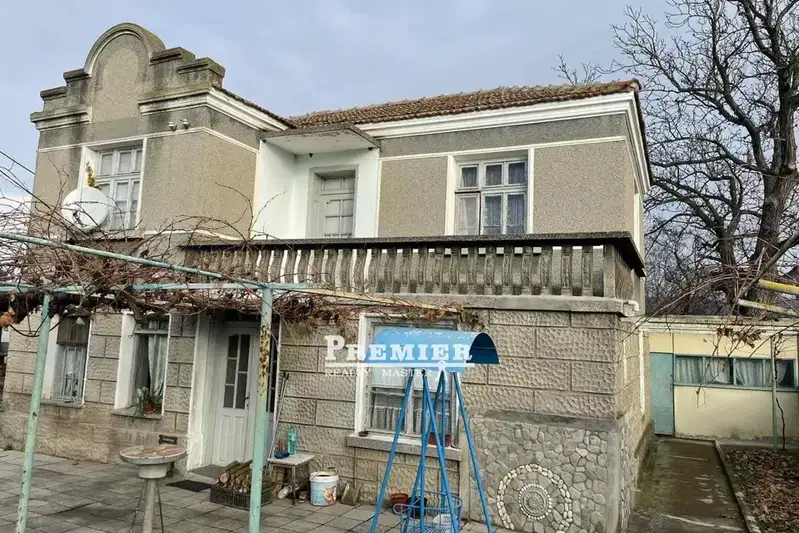 House in Oblast Burgas, Gylybec