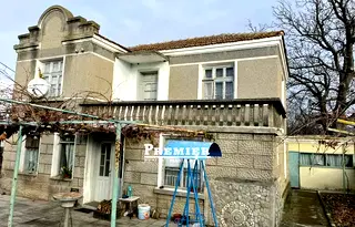 Къща в Бургас, с. Гълъбец