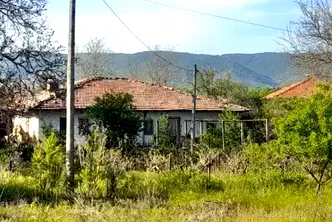 Къща в Бургас, с. Гълъбец