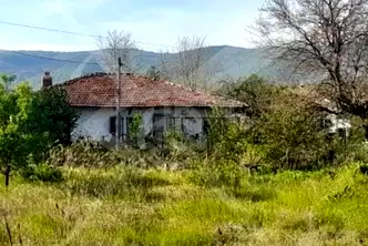 Къща в Бургас, с. Гълъбец