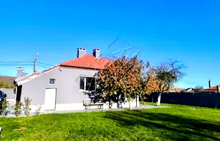 Къща в Бургас, с. Гюльовца