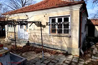Къща в Бургас, с. Гюльовца