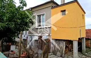 Къща в Бургас, с. Искра