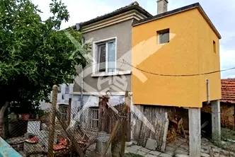 Къща в Бургас, с. Искра