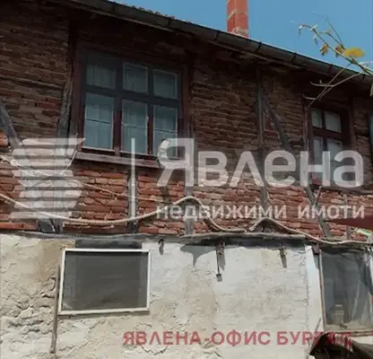 Снимка 2 — Къща в Бургас, с. Изгрев
