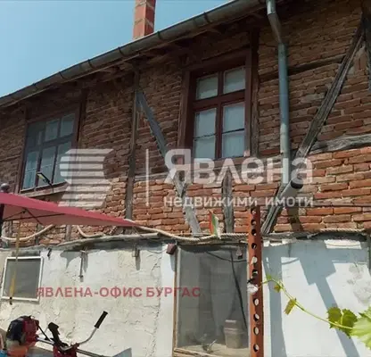 Снимка 3 — Къща в Бургас, с. Изгрев