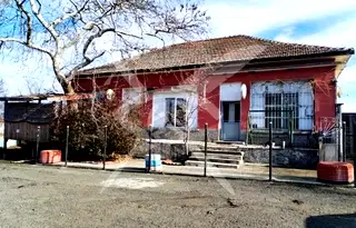 Къща в Бургас, с. Железник