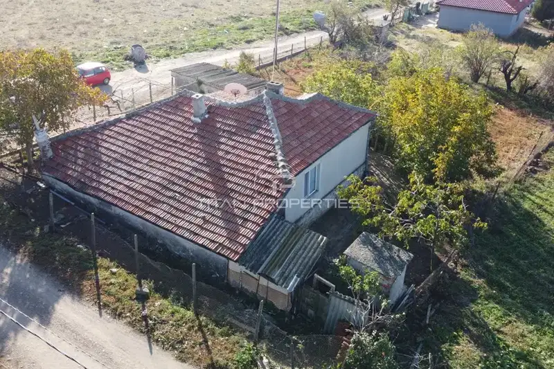 Къща в Бургас, с. Карагеоргиево