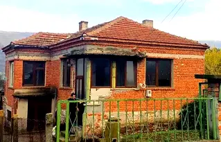 Къща в Бургас, с. Климаш