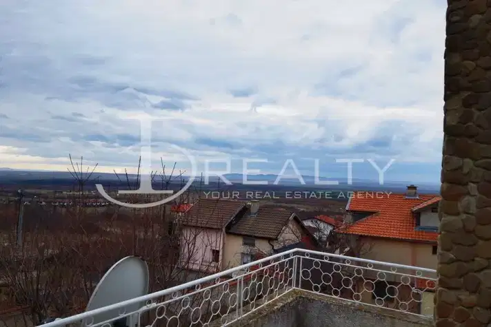 Къща в Бургас, с. Кошарица