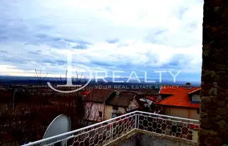 Къща в Бургас, с. Кошарица