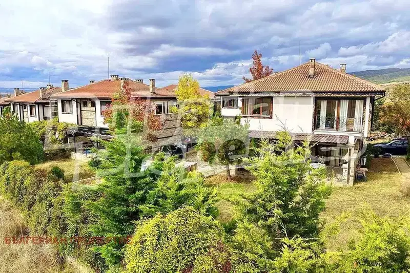 Two-storey house with 3 rooms in Kosharitsa village, near the sea