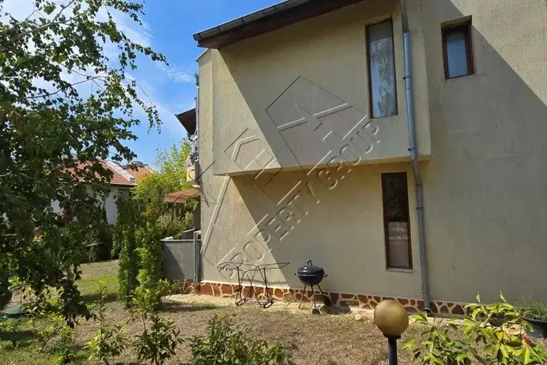 Къща в Бургас, с. Кошарица