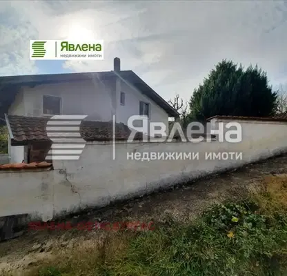 Снимка 5 — Двуетажна къща с 5 спални в с. Кости, област Бургас