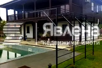 Къща в Бургас, с. Кости