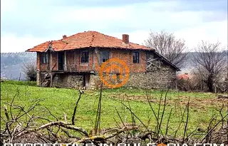 Къща в Бургас, с. Козичино