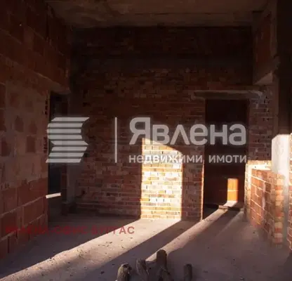 Снимка 4 — Къща в Бургас, с. Ливада