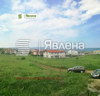 Снимка 2 — Къща в Бургас, с. Лозенец