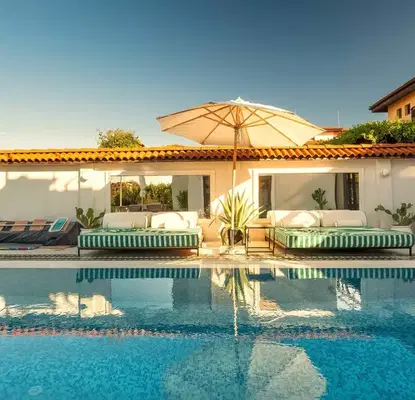 Photo 2 — Three-storey house with 3 bedrooms and pool in Lozenets village