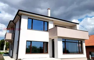 Къща в Бургас, с. Лъка