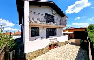 Къща в Бургас, с. Медово