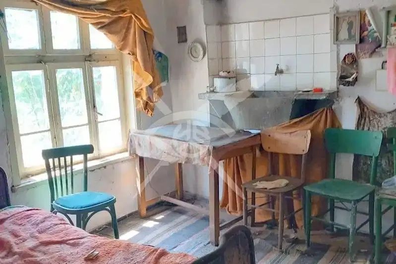 Къща в Бургас, с. Момина църква