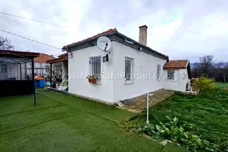 Къща в Бургас, с. Оризаре