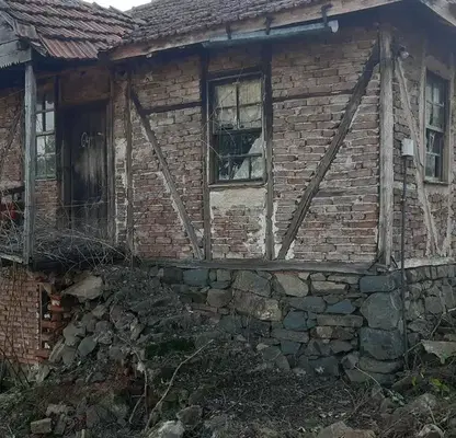 Снимка 5 — Селска къща с двор и панорамна гледка в с. Писменово