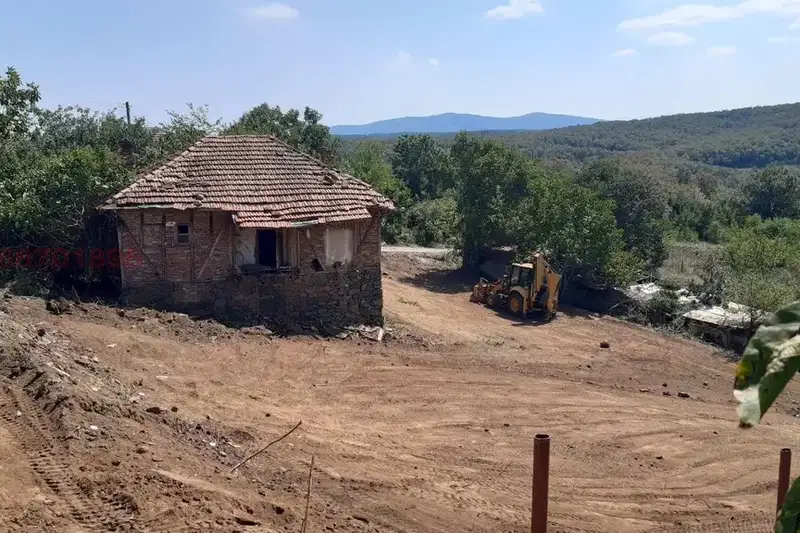 House in Burgas, Pismenovo