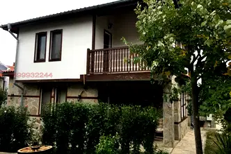 Къща в Бургас, с. Писменово