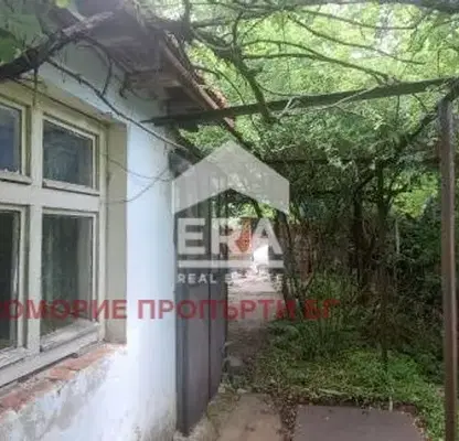 Снимка 4 — Къща в Бургас, с. Подвис